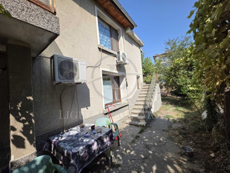 Te koop  1 slaapkamer Plovdiv , Kjutsjuk Parizj , 74 m² | 45213946 - afbeelding [9]