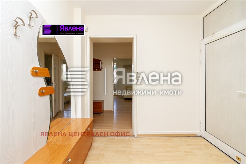 Продава 3-СТАЕН, гр. София, Център, снимка 12 - Aпартаменти - 48623566