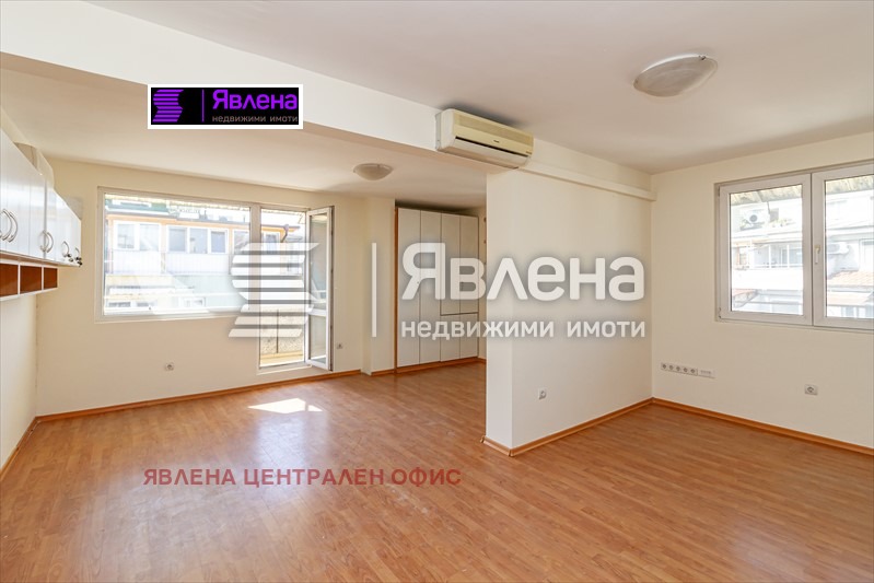 Продава 3-СТАЕН, гр. София, Център, снимка 6 - Aпартаменти - 48623566