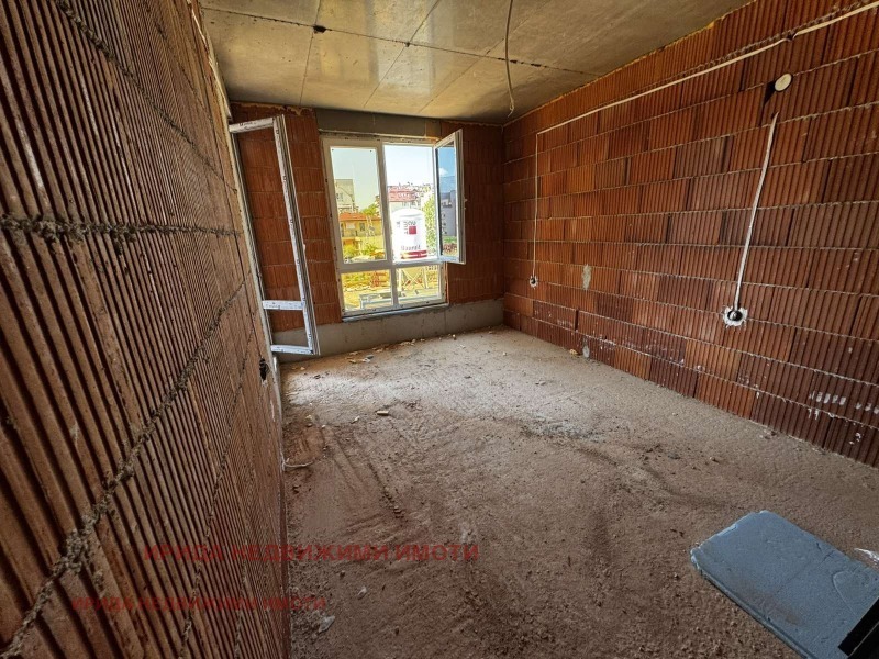 Продава 3-СТАЕН, гр. София, Бъкстон, снимка 2 - Апартаменти - 53369497