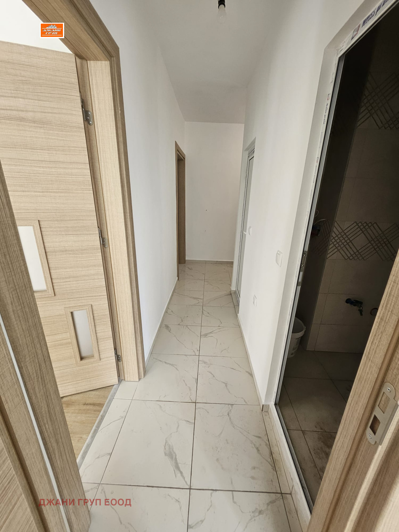 Продава 4-СТАЕН, гр. Шумен, Добруджански, снимка 2 - Апартаменти - 56447326
