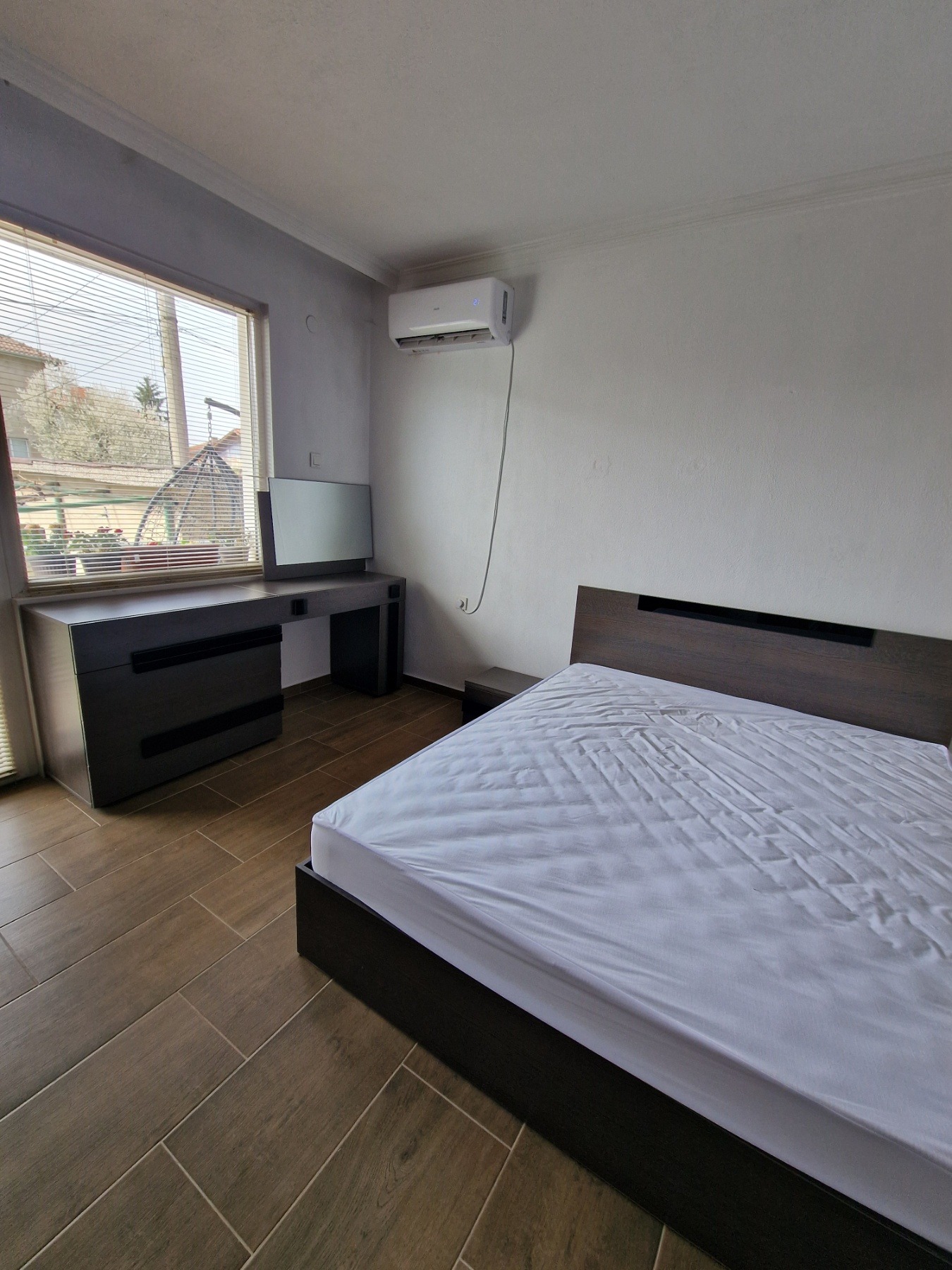 Продава ЕТАЖ ОТ КЪЩА, гр. Сливница, област София област, снимка 7 - Етаж от къща - 54203900