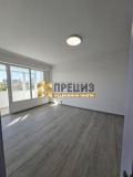 Продава 3-СТАЕН, гр. Шумен, Тракия, снимка 1