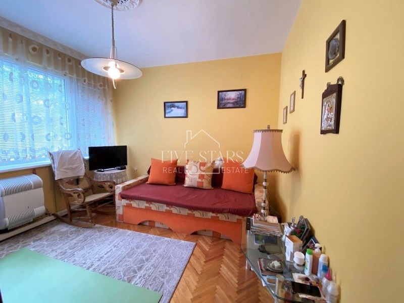 На продаж  2 спальні Варна , Окръжна болница-Генерали , 90 кв.м | 78973773