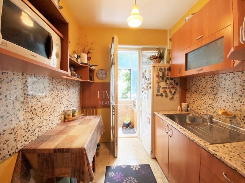 На продаж  2 спальні Варна , Окръжна болница-Генерали , 90 кв.м | 78973773 - зображення [12]