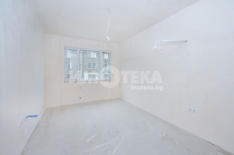 For Sale  3+ bedroom Plovdiv , Kamenitsa 1 , 184 sq.m | 76730355 - image [9]