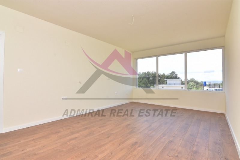 Till salu  Hus Varna , m-t Zelenika , 375 kvm | 33884640 - bild [13]