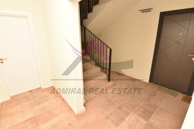 Till salu  Hus Varna , m-t Zelenika , 375 kvm | 33884640 - bild [15]