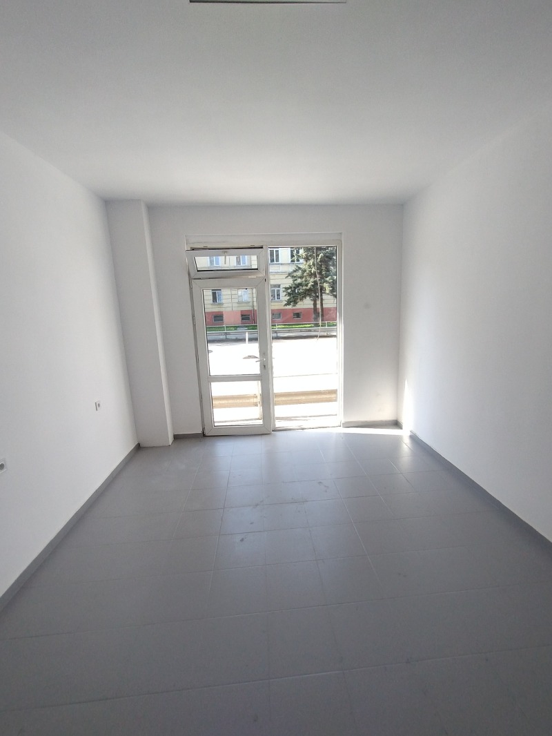 Продава 1-СТАЕН, гр. София, Люлин 4, снимка 3 - Апартаменти - 52667744