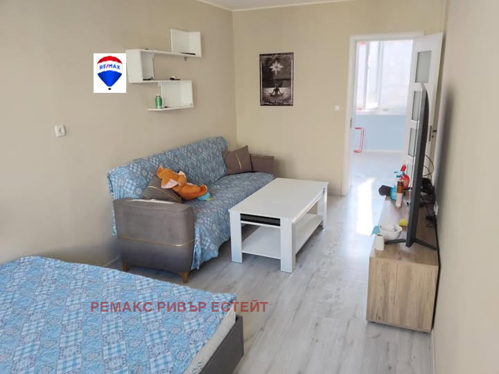 À vendre  1 chambre Rouse , Droujba 3 , 61 m² | 78841603