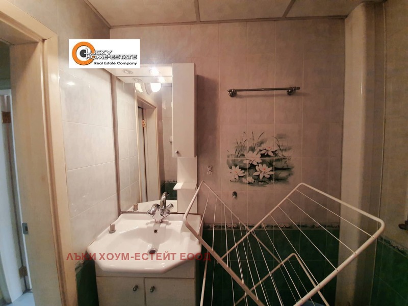 Продава 2-СТАЕН, гр. Перник, Център, снимка 13 - Апартаменти - 52814181