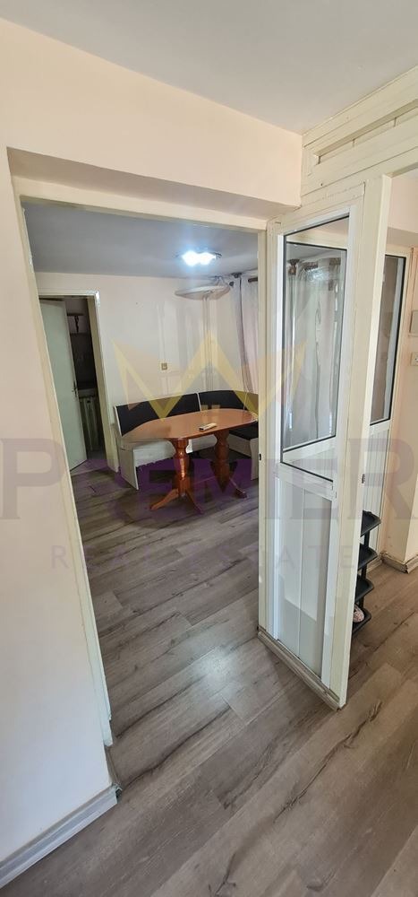 Продава 2-СТАЕН, гр. Пловдив, Захарна фабрика, снимка 2 - Апартаменти - 54136154