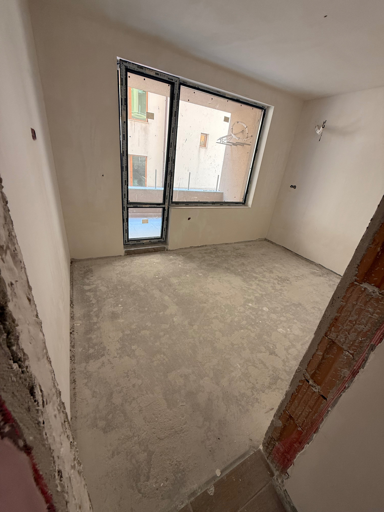 Продава 2-СТАЕН, гр. Поморие, област Бургас, снимка 5 - Апартаменти - 56037145