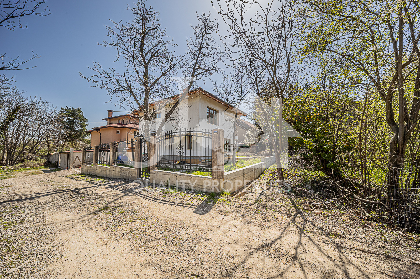 Продава КЪЩА, гр. София, гр. Банкя, снимка 2 - Къщи - 54226792