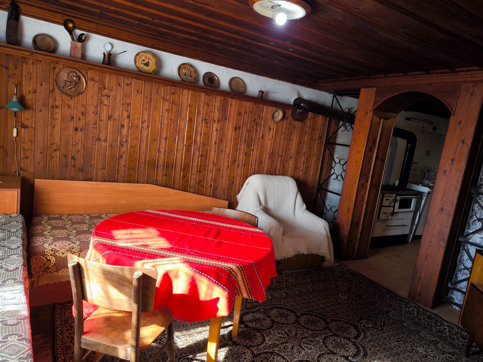 Продава КЪЩА, с. Розовец, област Пловдив, снимка 2 - Къщи - 54605956
