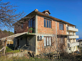 Hus Obzor, region Burgas 3