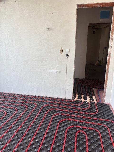 Te koop  2 slaapkamers Plovdiv , Ostromila , 220 m² | 54318914 - afbeelding [7]