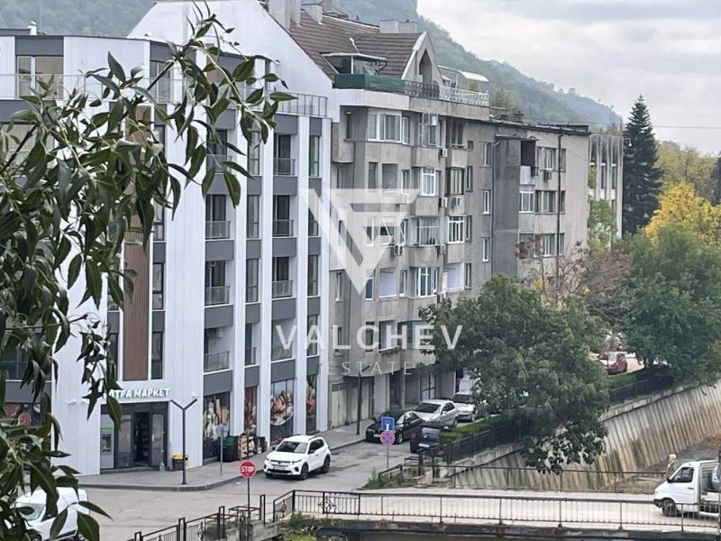 Продава МНОГОСТАЕН, гр. Провадия, област Варна