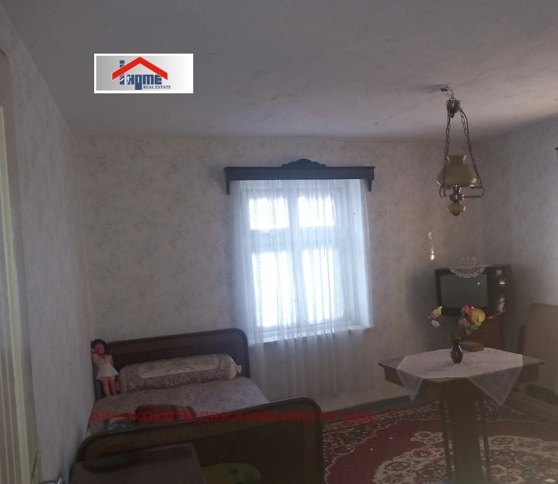 Till salu  Hus region Pleven , Telisj , 250 kvm | 69396824 - bild [4]