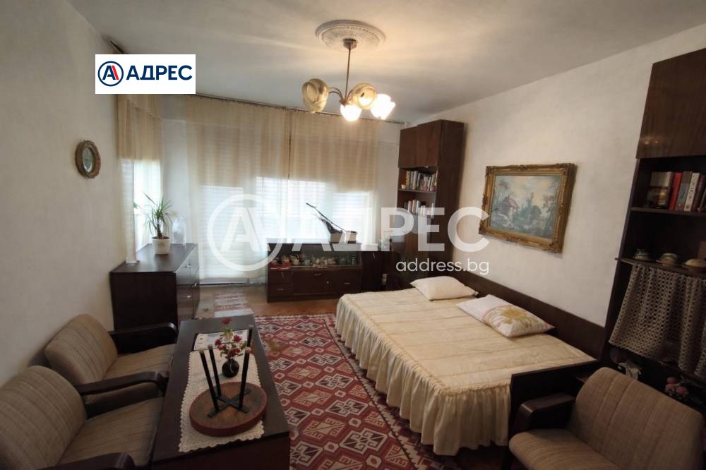 Продава 3-СТАЕН, гр. Разград, Орел