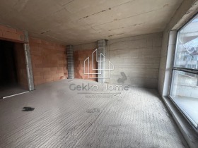 4-СТАЕН, 211 m2