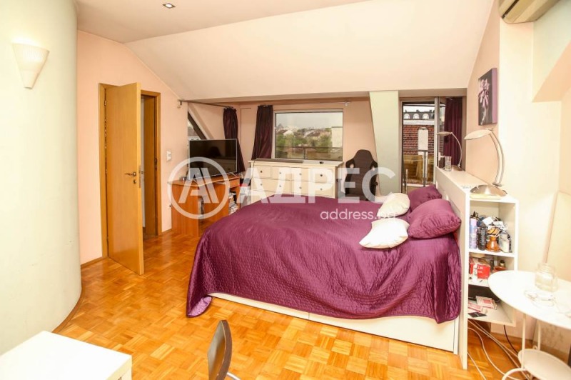 For Sale  2 bedroom Sofia , Oborishte , 153 sq.m | 53620478