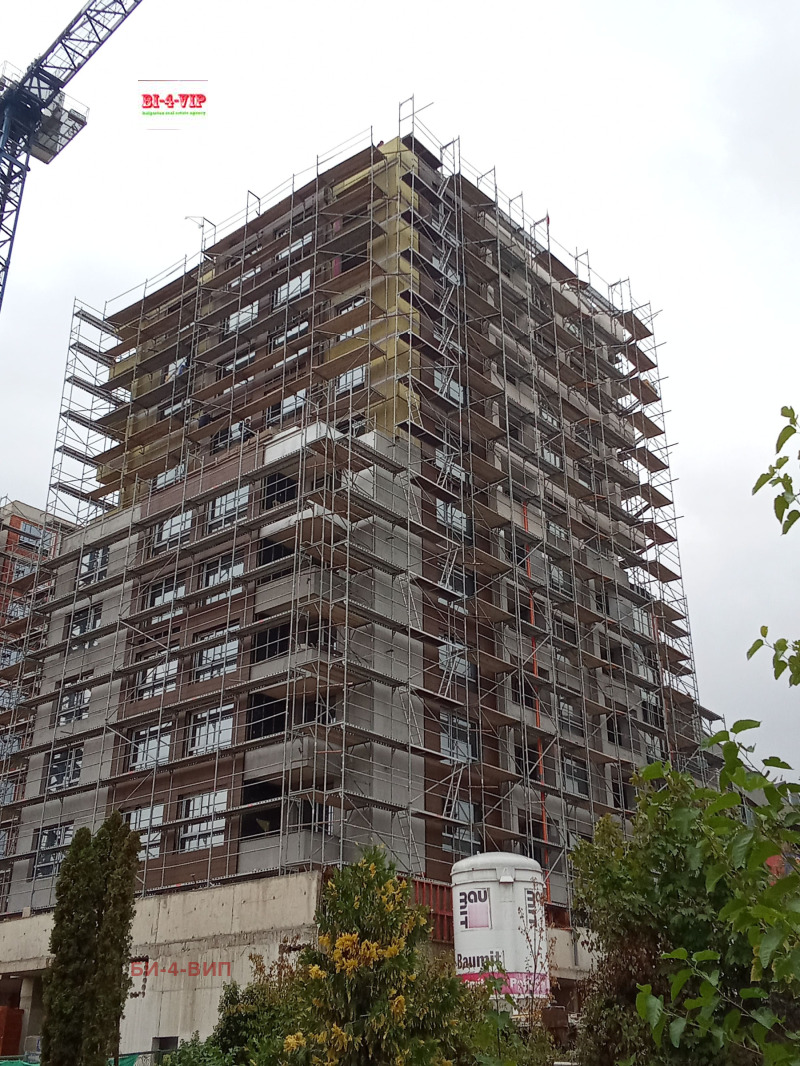 Eladó  3 hálószobás Sofia , Mladost 1A , 157 négyzetméter | 91493366