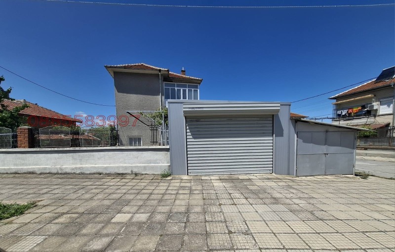 Продава КЪЩА, гр. Елхово, област Ямбол, снимка 3 - Къщи - 52779085