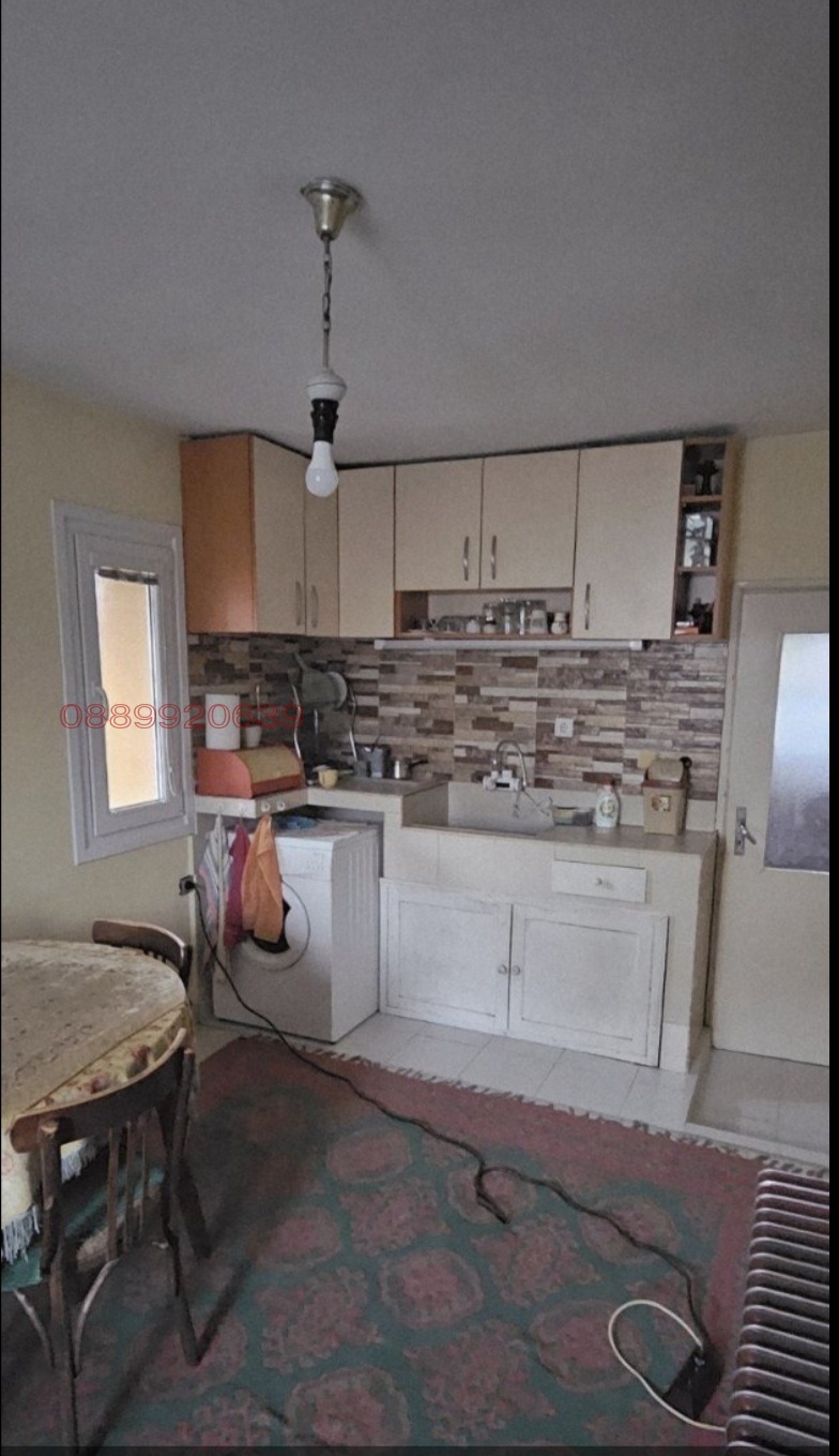 Продава КЪЩА, с. Драгижево, област Велико Търново, снимка 7 - Къщи - 53527979