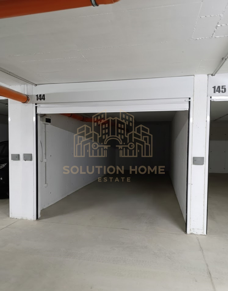 Продава ГАРАЖ, ПАРКОМЯСТО, гр. София, Младост 4