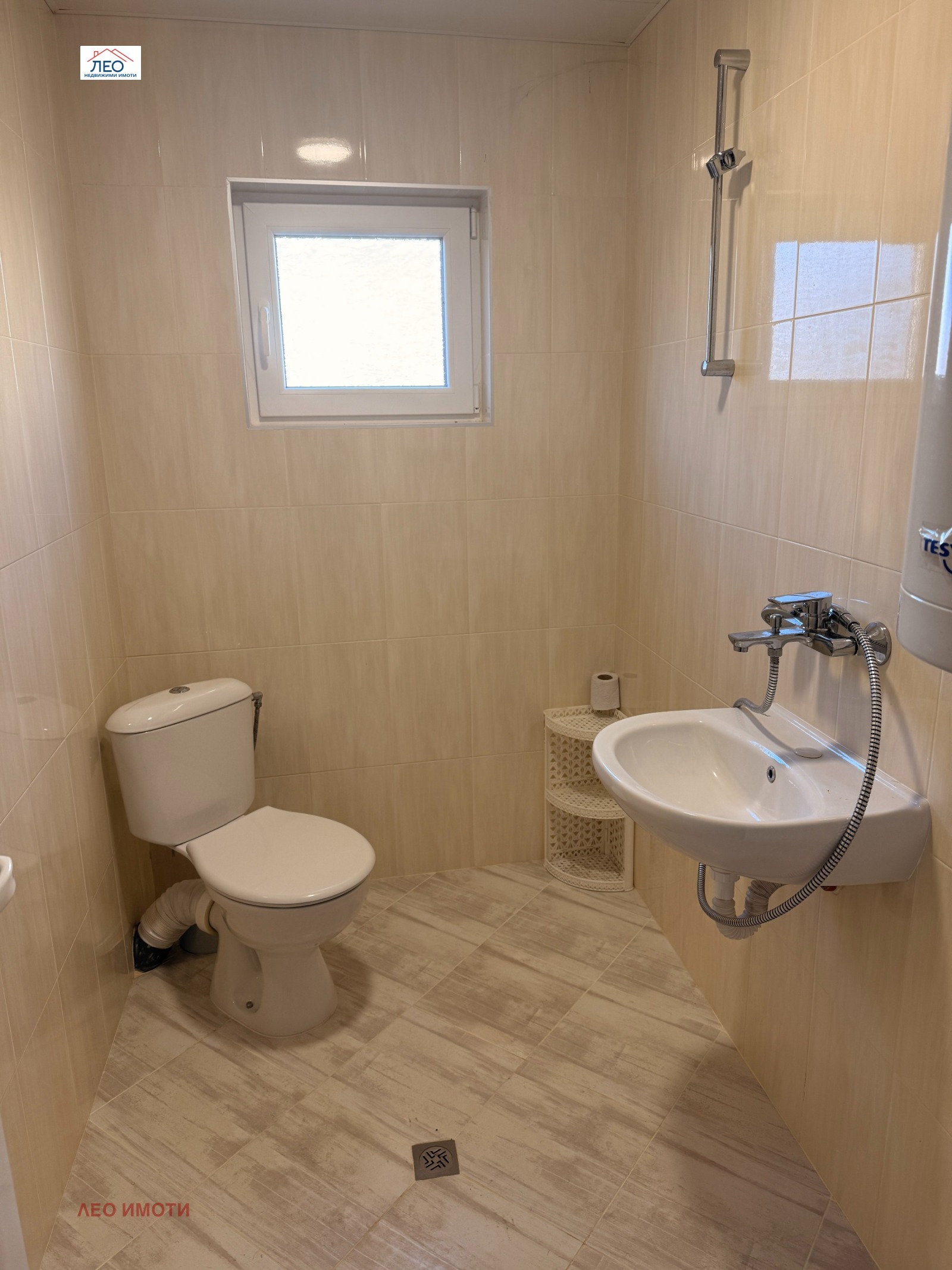 Продава КЪЩА, гр. Севлиево, област Габрово, снимка 2 - Къщи - 54144908