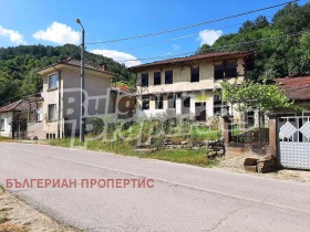 Продажба на имоти в с. Бели Осъм, област Ловеч - изображение 4 
