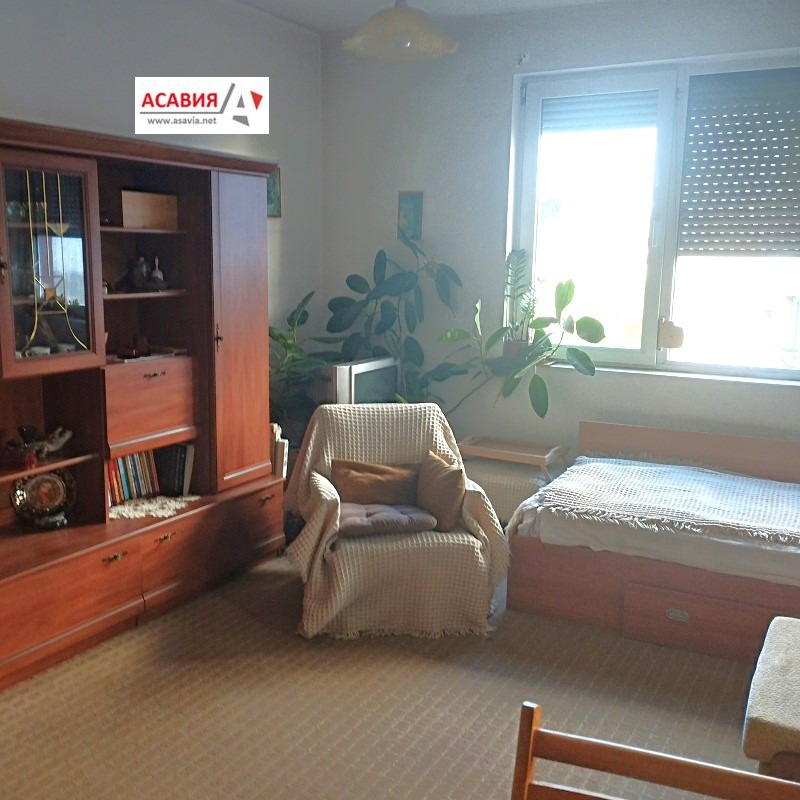 In vendita  Studio Pleven , Shirok tsentar , 38 mq | 34812381 - Immagine [3]