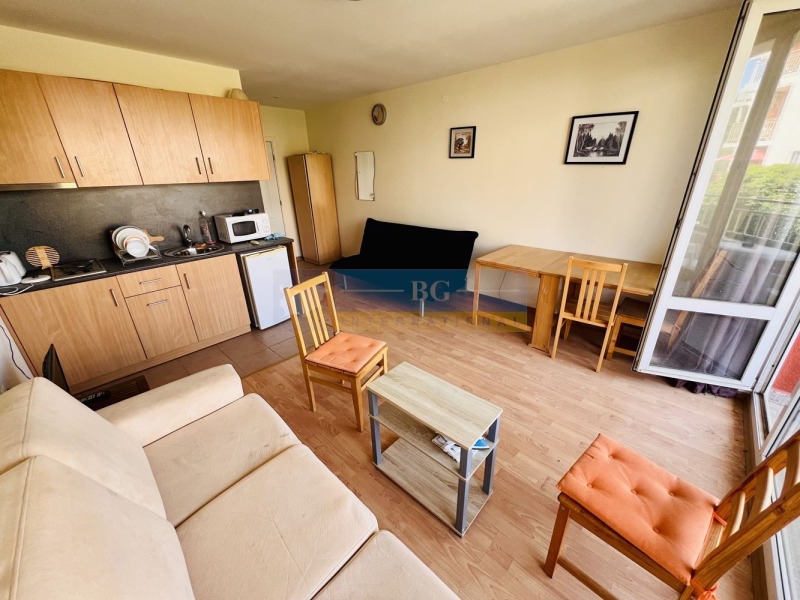 Myytävänä  Studio Burgasin alue , k.k. Slantšev brjag , 36 neliömetriä | 92515052 - kuva [7]