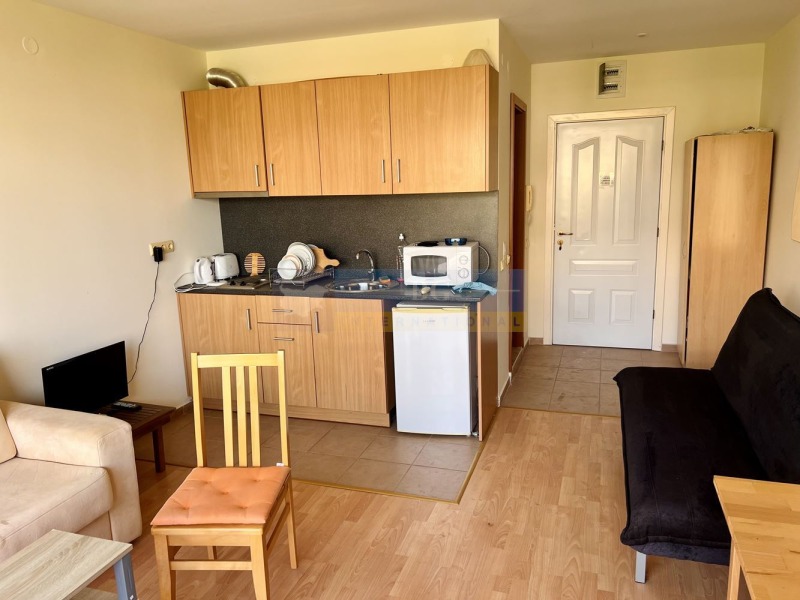 Myytävänä  Studio Burgasin alue , k.k. Slantšev brjag , 36 neliömetriä | 92515052 - kuva [8]