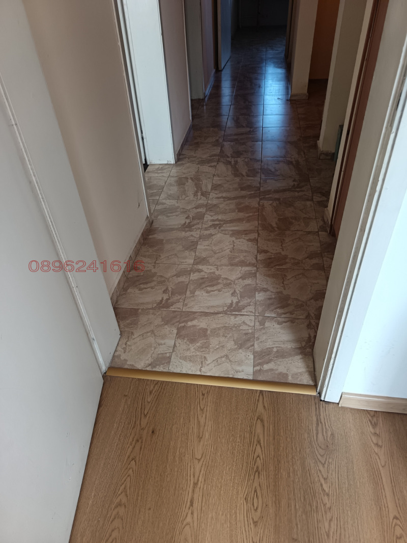 Продава МНОГОСТАЕН, гр. Шумен, Добруджански, снимка 11 - Апартаменти - 52779245