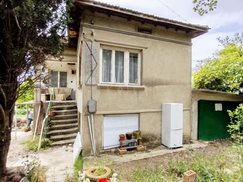 Myytävänä  Talo Dobrichin alue , Obrotšište , 140 neliömetriä | 87569925 - kuva [4]