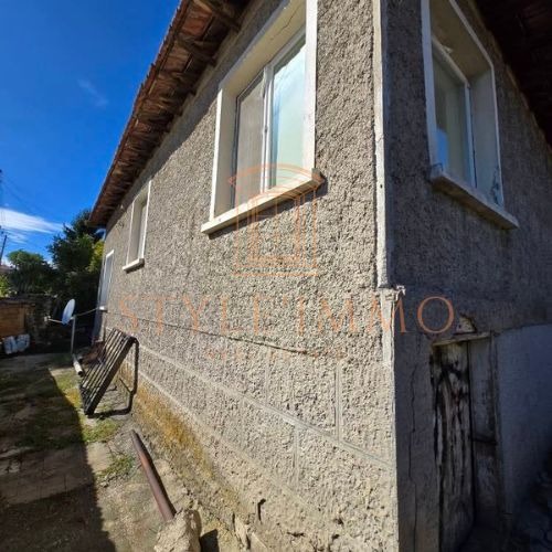 Продава КЪЩА, гр. Разград, Промишлена зона - Изток, снимка 11 - Къщи - 52373941