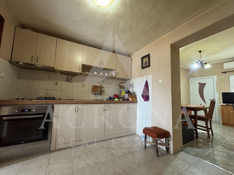 Продава КЪЩА, с. Голям чардак, област Пловдив, снимка 3 - Къщи - 52440827