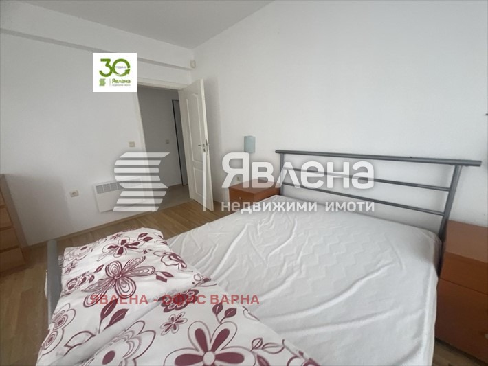 Продава КЪЩА, с. Църква, област Добрич, снимка 9 - Къщи - 55505327