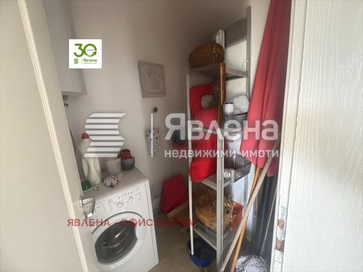 Продава КЪЩА, с. Църква, област Добрич, снимка 7 - Къщи - 55505327