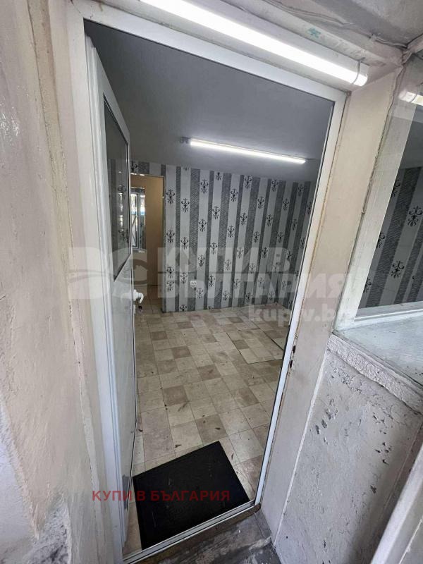 Eladó  Üzlet Varna , Ljatno kino Trakija , 12 négyzetméter | 34866778 - kép [3]