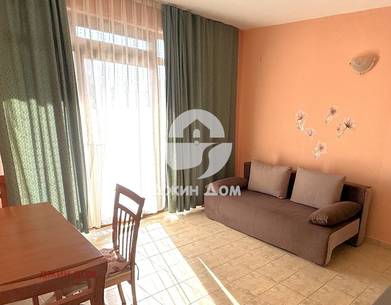 Продава 2-СТАЕН, гр. Свети Влас, област Бургас