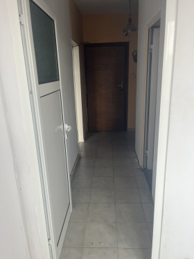Продава 2-стаен град Пловдив Кючук Париж - [1] 