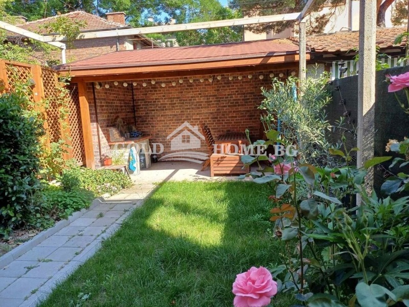 De vânzare  1 dormitor Plovdiv , Sâdiisci , 53 mp | 82372420