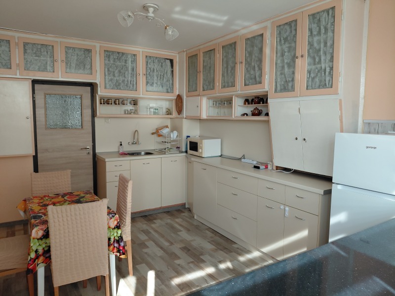 Продава 2-СТАЕН, гр. София, Дружба 1