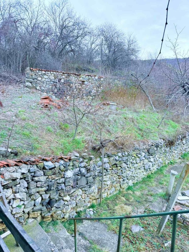 Продава КЪЩА, с. Цървеняно, област Кюстендил, снимка 10 - Къщи - 53558936