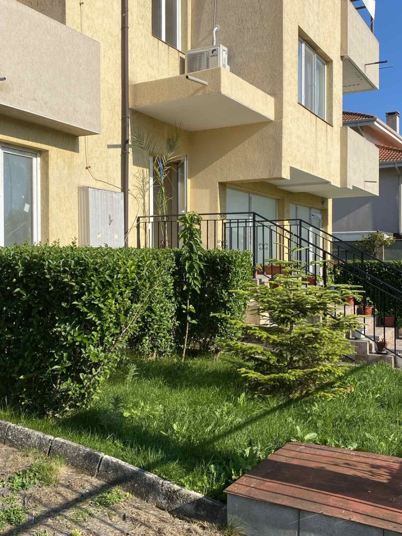 Продава МАГАЗИН, гр. Каварна, област Добрич, снимка 10 - Магазини - 52779597