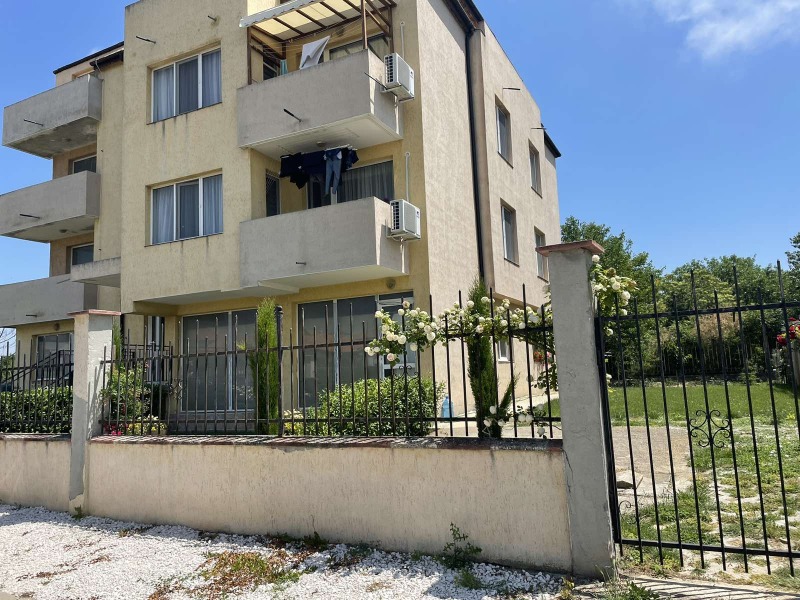 Продава МАГАЗИН, гр. Каварна, област Добрич