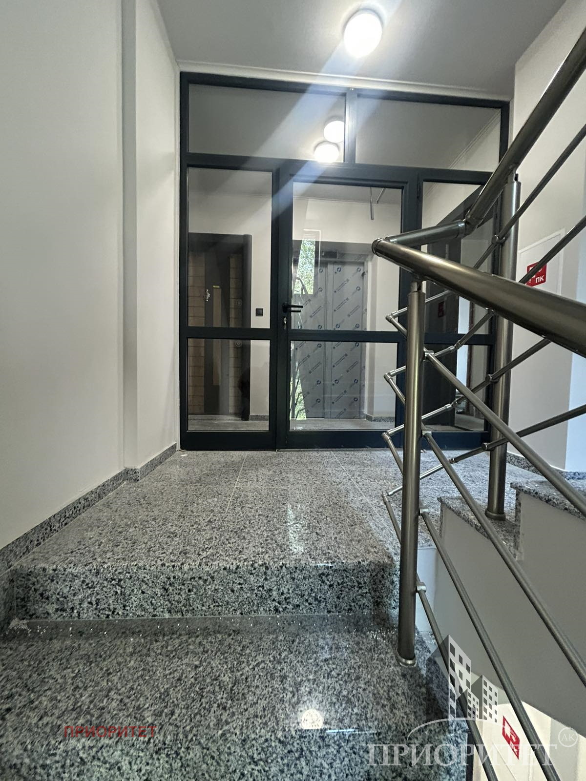 Продава 3-СТАЕН, гр. София, Студентски град, снимка 2 - Апартаменти - 56020134